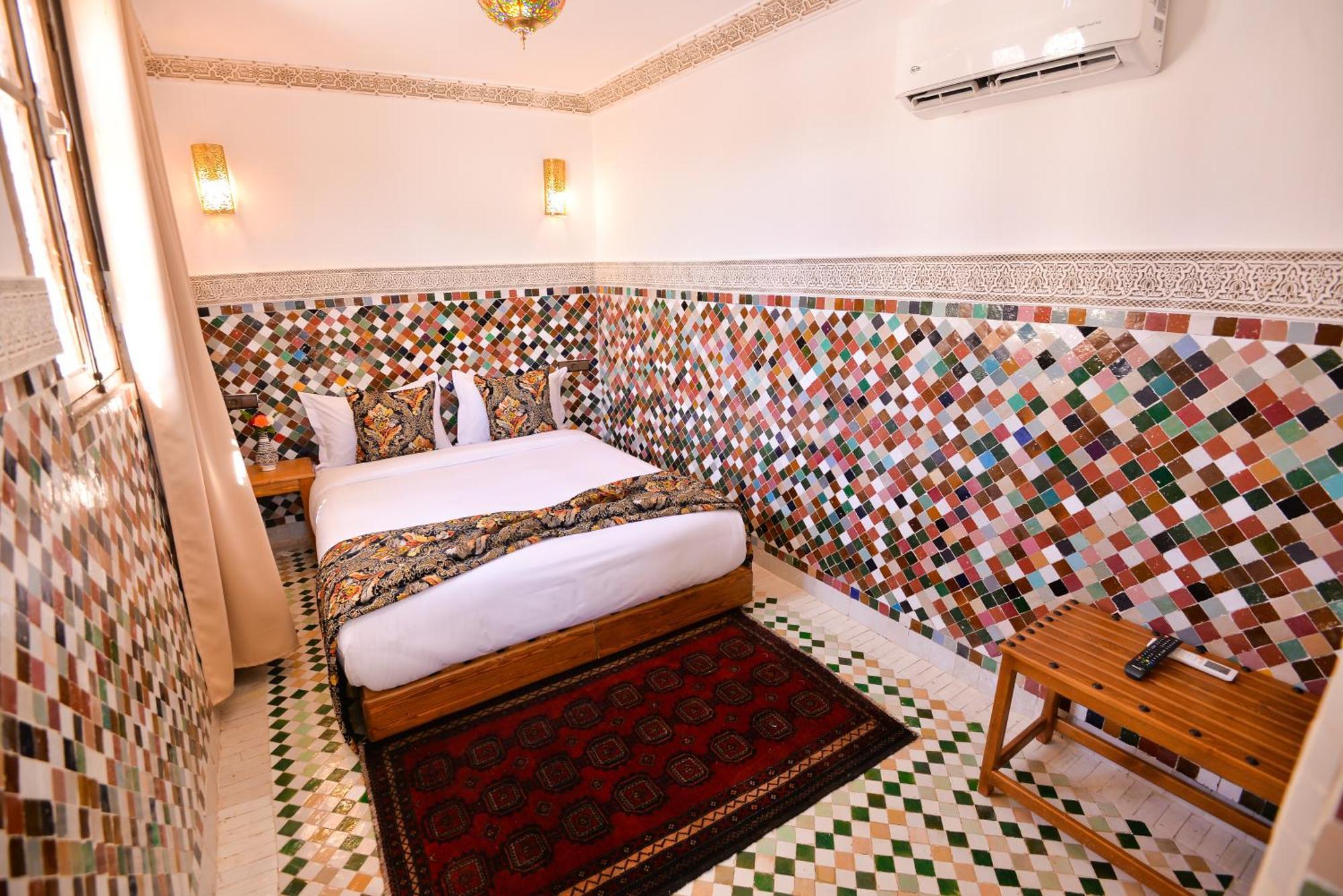 Riad Dilar & 4*
